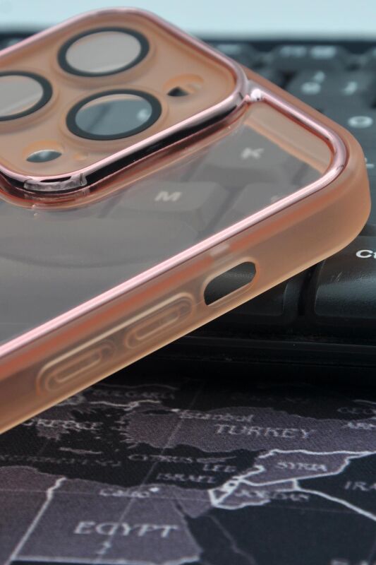 iPhone 13 Pro Max Uyumlu Pembe Kenarlı Renkli Yarı Şeffaf Kapak Kılıf Kamera Lens Korumalı - 3