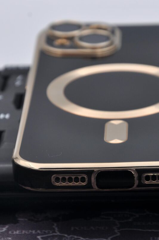 iPhone 14 Uyumlu MagSafe Özellikli Lens Korumalı Renkli Kılıf Siyah - 7